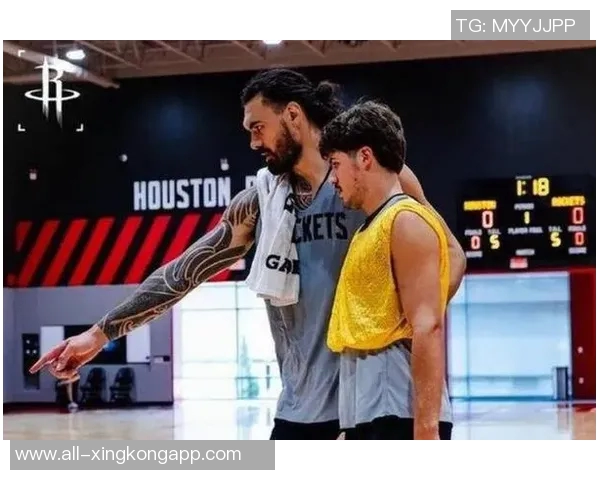 保罗重返火箭或成低风险高回报之举与乌度卡携手培养谢泼德