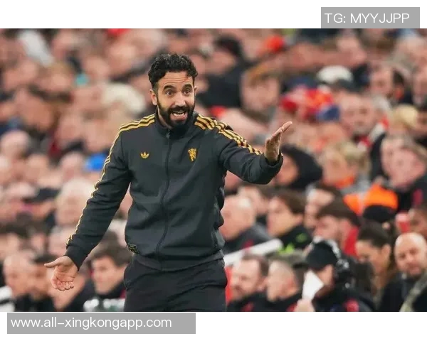 曼联门将巴延德尔在社交媒体上向阿莫林告别并祝福未来一切顺利