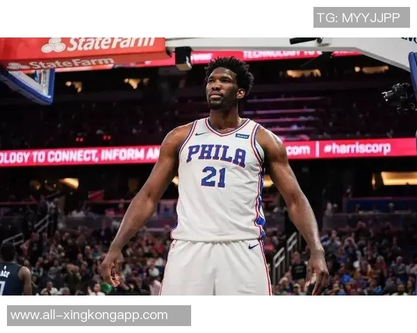 恩比德赛季首扣篮展现强势状态76人若健康将成为东部季后赛黑马